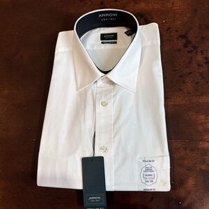 Arrow Men's Classic White Dress Shirt (XL)